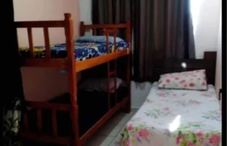 Imagem Sobrado com 2 Quartos à Venda, 74 m² em Sítio Cercado - Curitiba