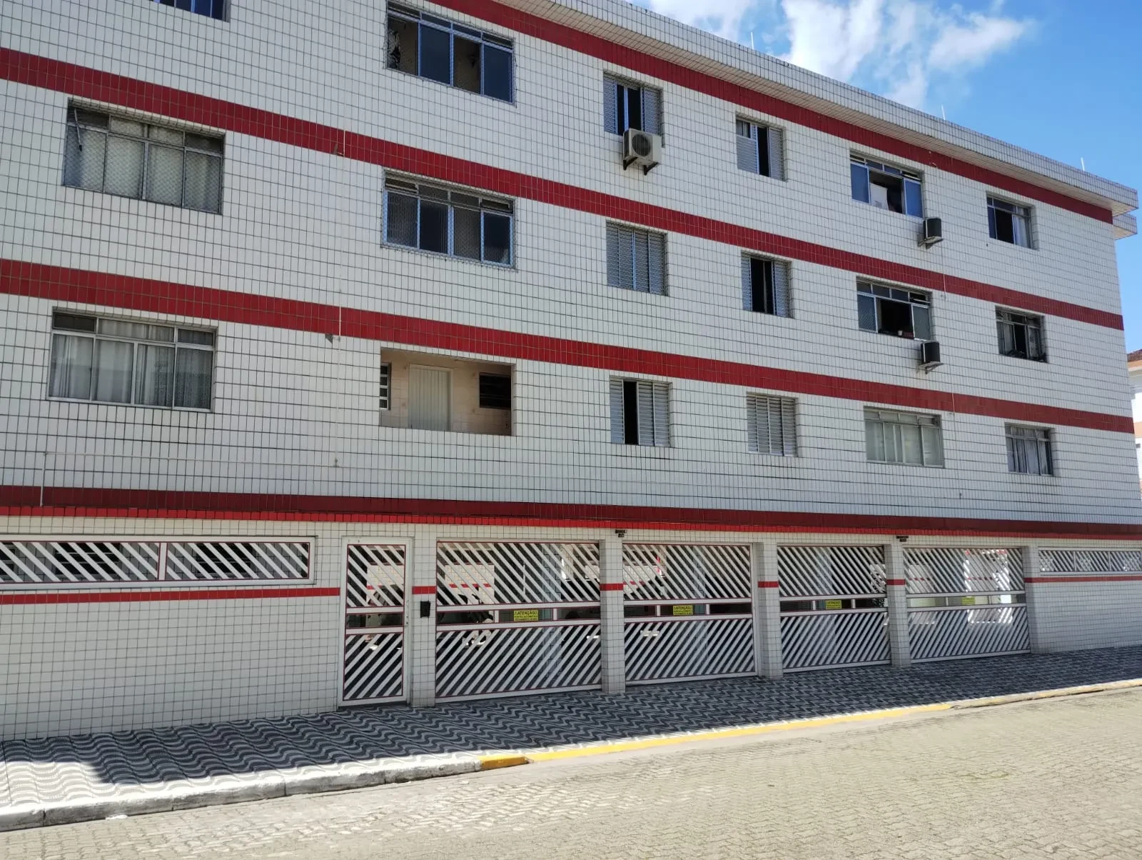 Imagem Apartamento com 1 Quarto à Venda, 54 m² em Guilhermina - Praia Grande