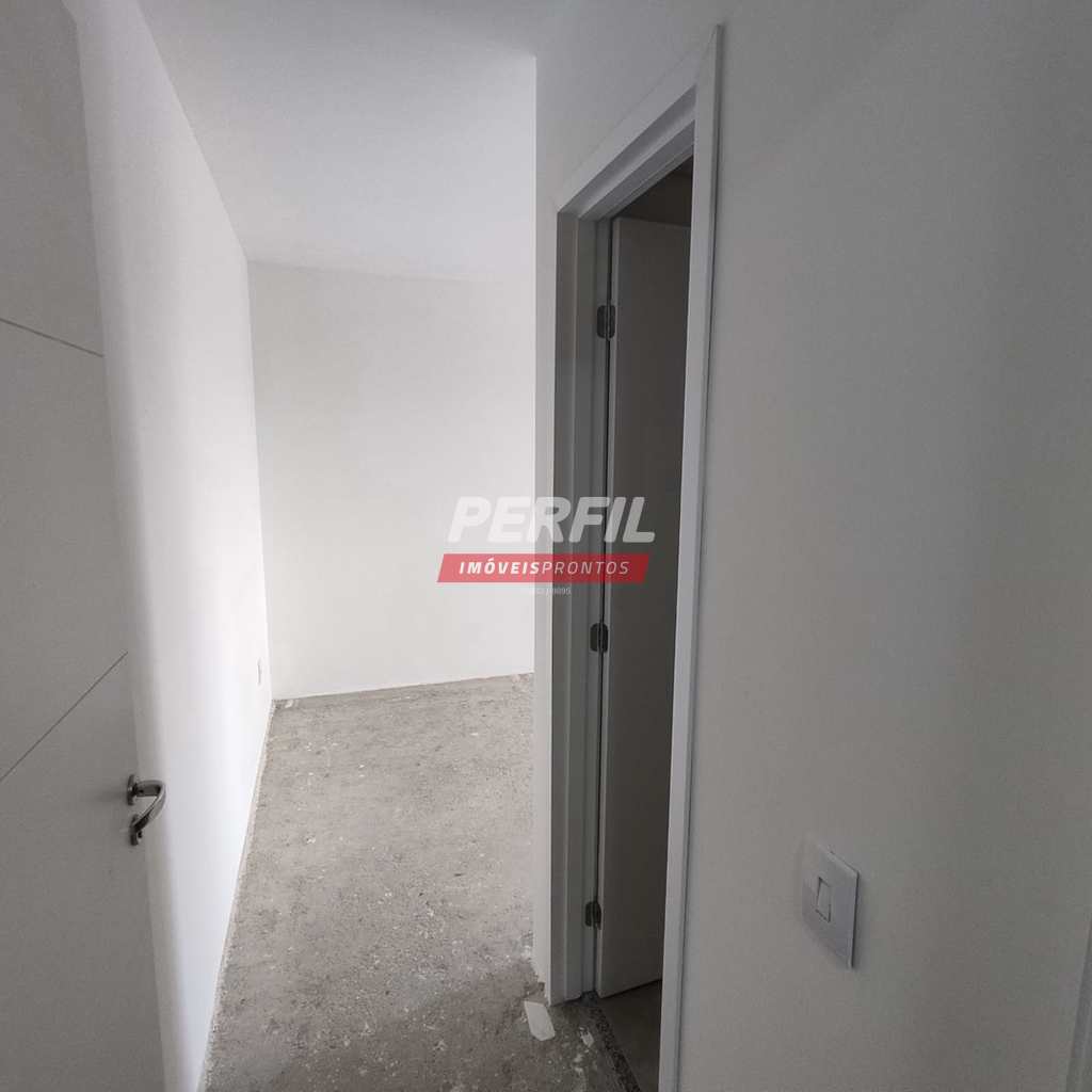 Imagem Apartamento com 2 Quartos à Venda, 48 m²em Quitaúna - Osasco