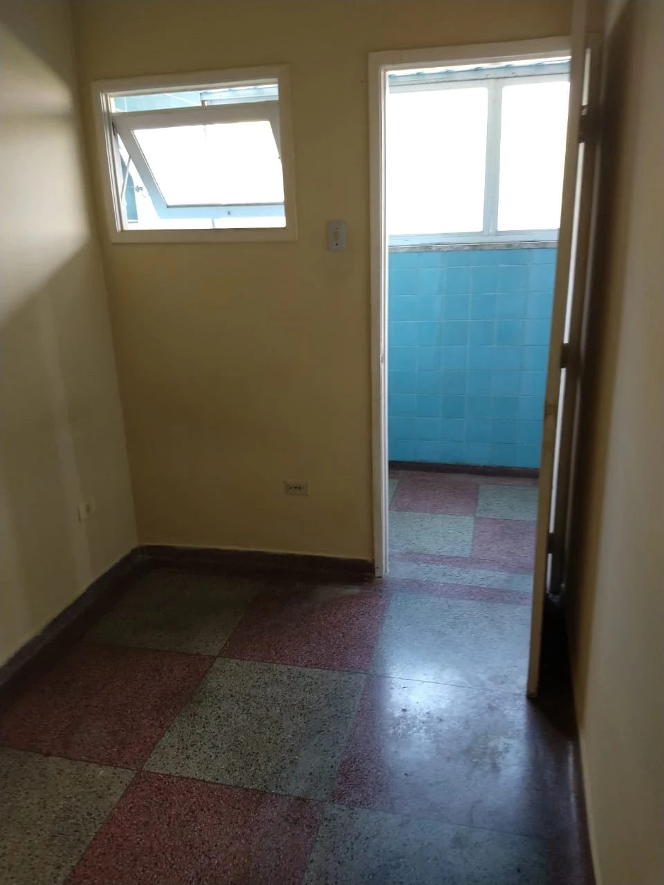 Imagem Apartamento com 3 Quartos à Venda, 90 m² em Madalena - Recife
