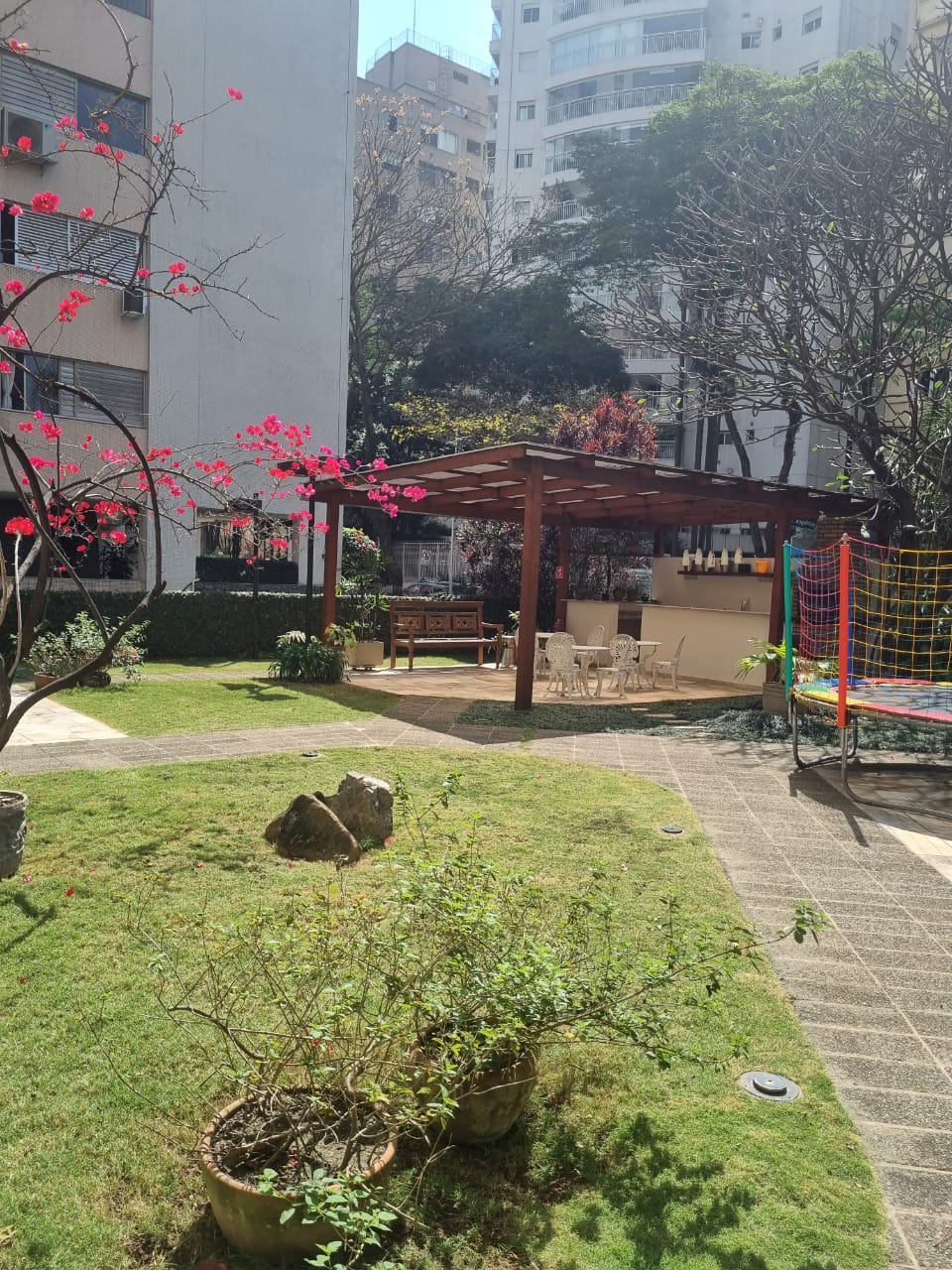 Imagem Apartamento com 4 Quartos à Venda, 127 m²em Cerqueira César - São Paulo