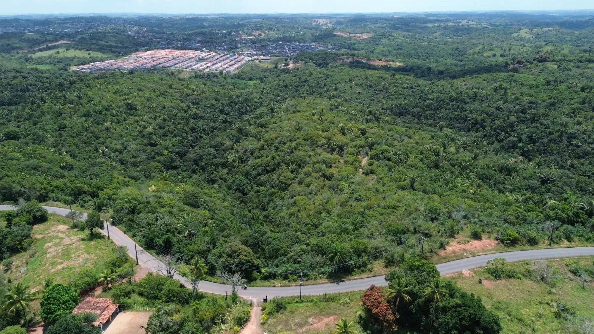 Imagem Terreno à Venda, 544000 metros em centro - Simoes Filho