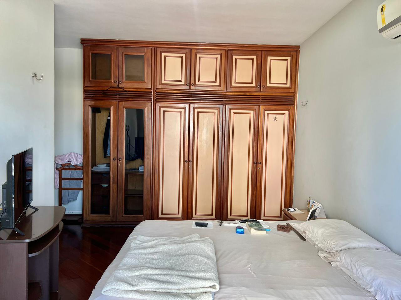 Imagem Apartamento com 4 Quartos à Venda, 185 m²em São Brás - Belém