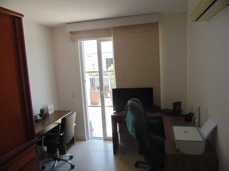 Imagem Cobertura com 4 Quartos à Venda, 299 m²em Piratininga - Niterói