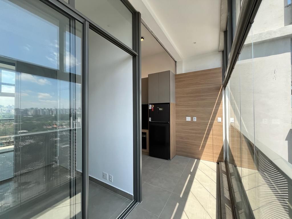 Imagem Apartamento com 1 Quarto para Alugar, 40 m²em Moema - São Paulo