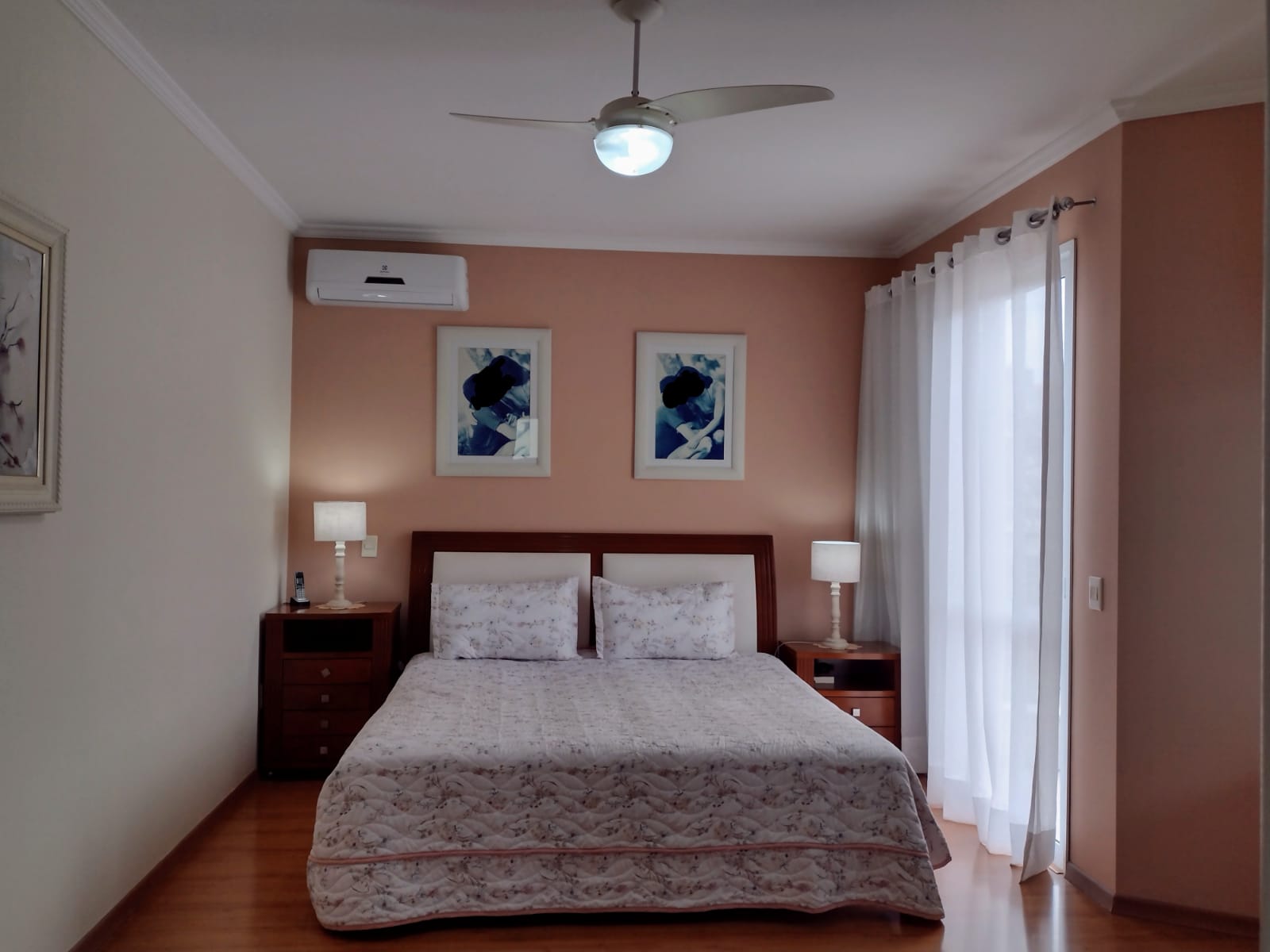 Imagem Casa de Condomínio com 3 Quartos à Venda, 320 m²em Centro - Vinhedo