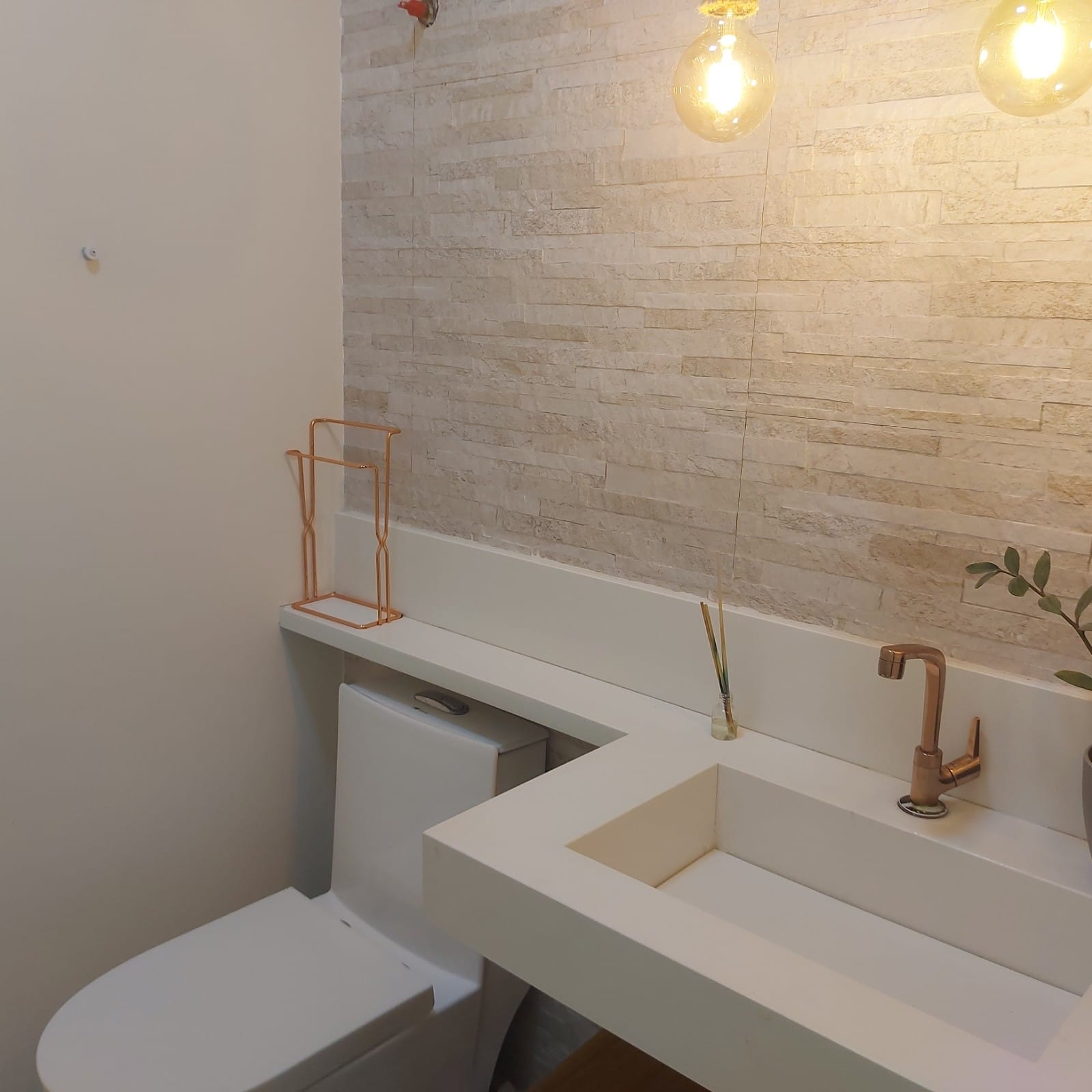 Imagem Casa com 3 Quartos à Venda, 196 m²em Morada de Laranjeiras - Serra