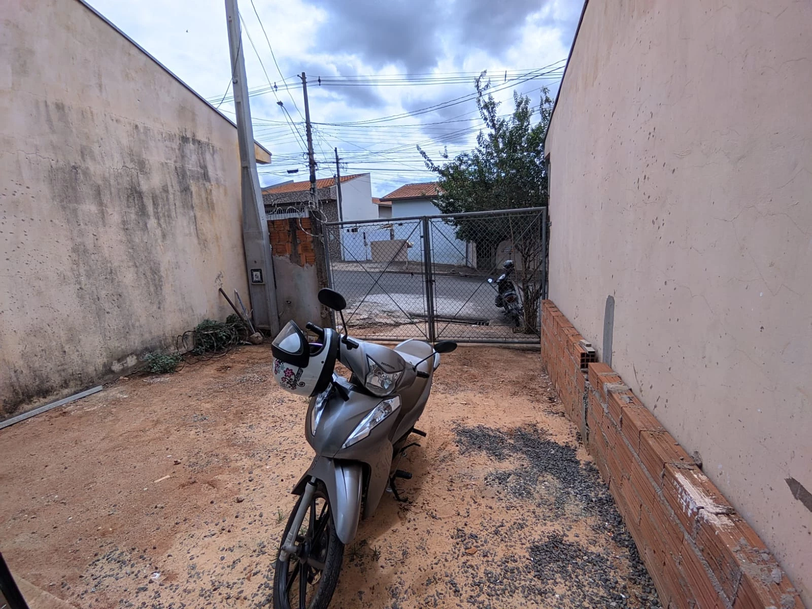 Imagem Casa com 2 Quartos à Venda ou Locação, 50 m² em Parque das Árvores - Araras