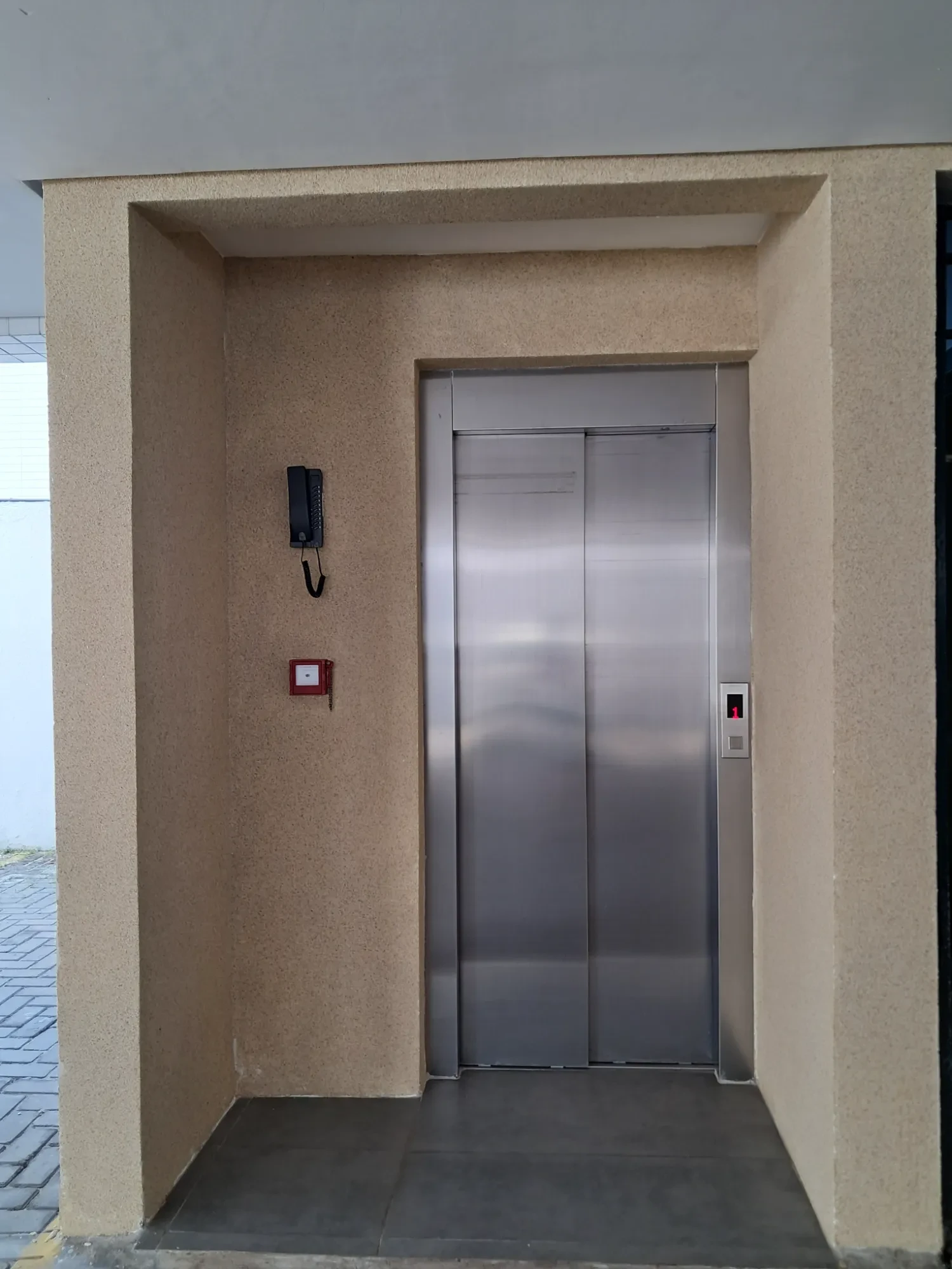 Imagem Apartamento com 2 Quartos à Venda, 53 m² em Intermares - Cabedelo