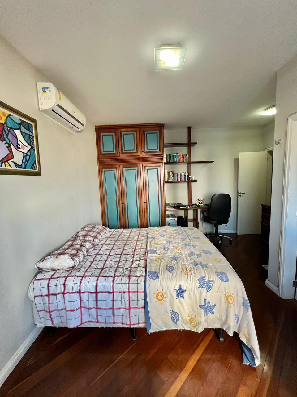 Imagem Apartamento com 4 Quartos à Venda, 185 m²em São Brás - Belém