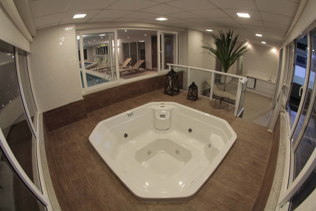Imagem Apartamento com 4 Quartos à Venda, 341 m²em Zona 01 - Maringá