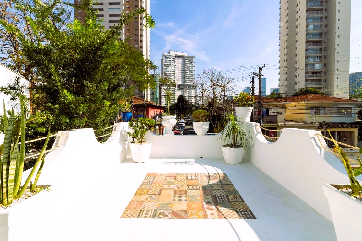 Imagem Casa com 5 Quartos à Venda, 380 m²em Brooklin Paulista - São Paulo