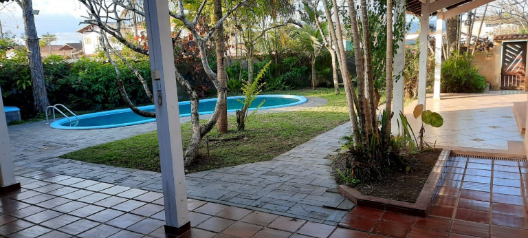 Casa com 5 Quartos à Venda, 183 m² em Centro - Itanhaém
