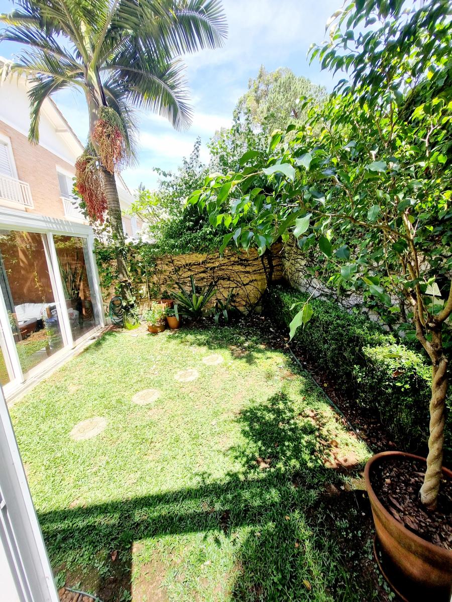 Imagem Casa de Condomínio com 3 Quartos à Venda, 338 m² em Chácara Monte Alegre - São Paulo