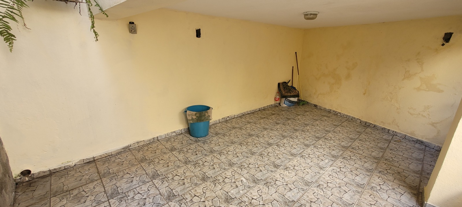 Imagem Casa com 3 Quartos à Venda, 180 m²em Vila Iório - São Paulo