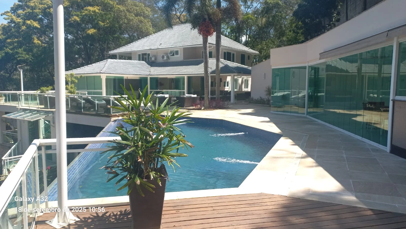 Imagem Casa de Condomínio com 5 Quartos à Venda, 600 m² em Itaipu - Niterói