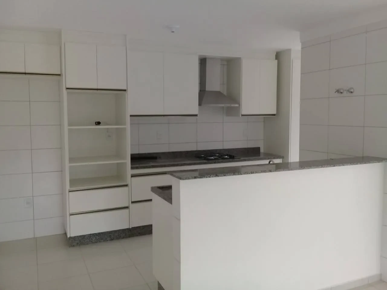 Imagem Cobertura com 3 Quartos para Alugar, 123 m² em Conjunto Habitacional Pedro Perri - Araçatuba