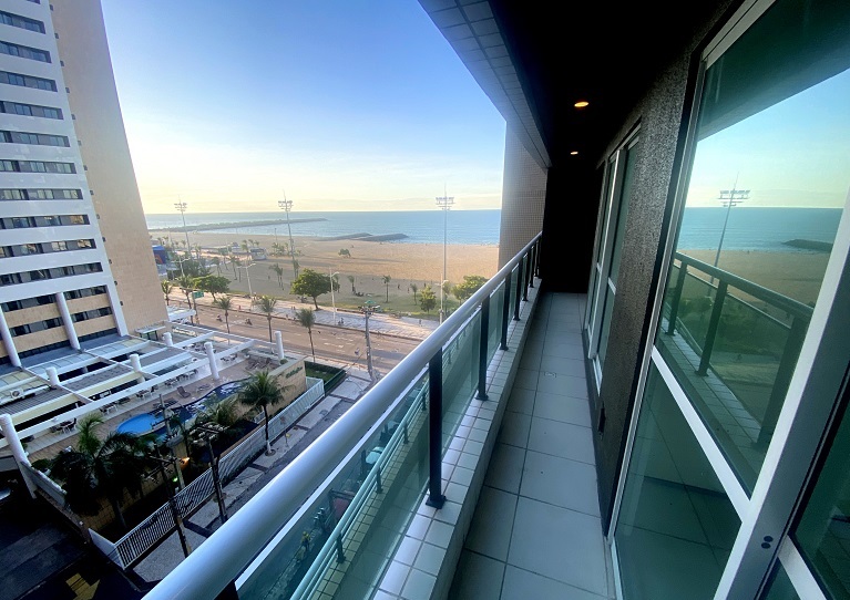 Imagem Apartamento com 2 Quartos à Venda, 69 m² em Meireles - Fortaleza