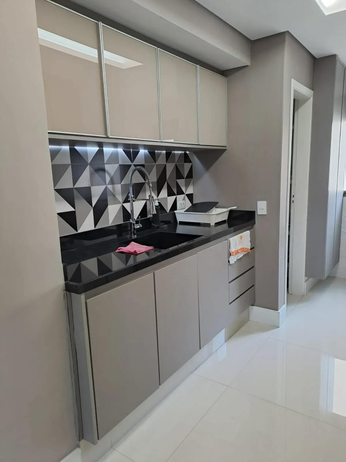Imagem Apartamento com 2 Quartos para Alugar, 132 m² em Alphaville Centro Industrial e Empresarial/Alphaville. - Barueri