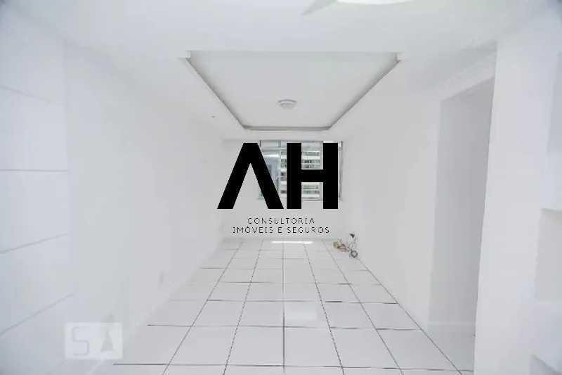 Imagem Apartamento com 2 Quartos à Venda, 70 m²em Icaraí - Niterói