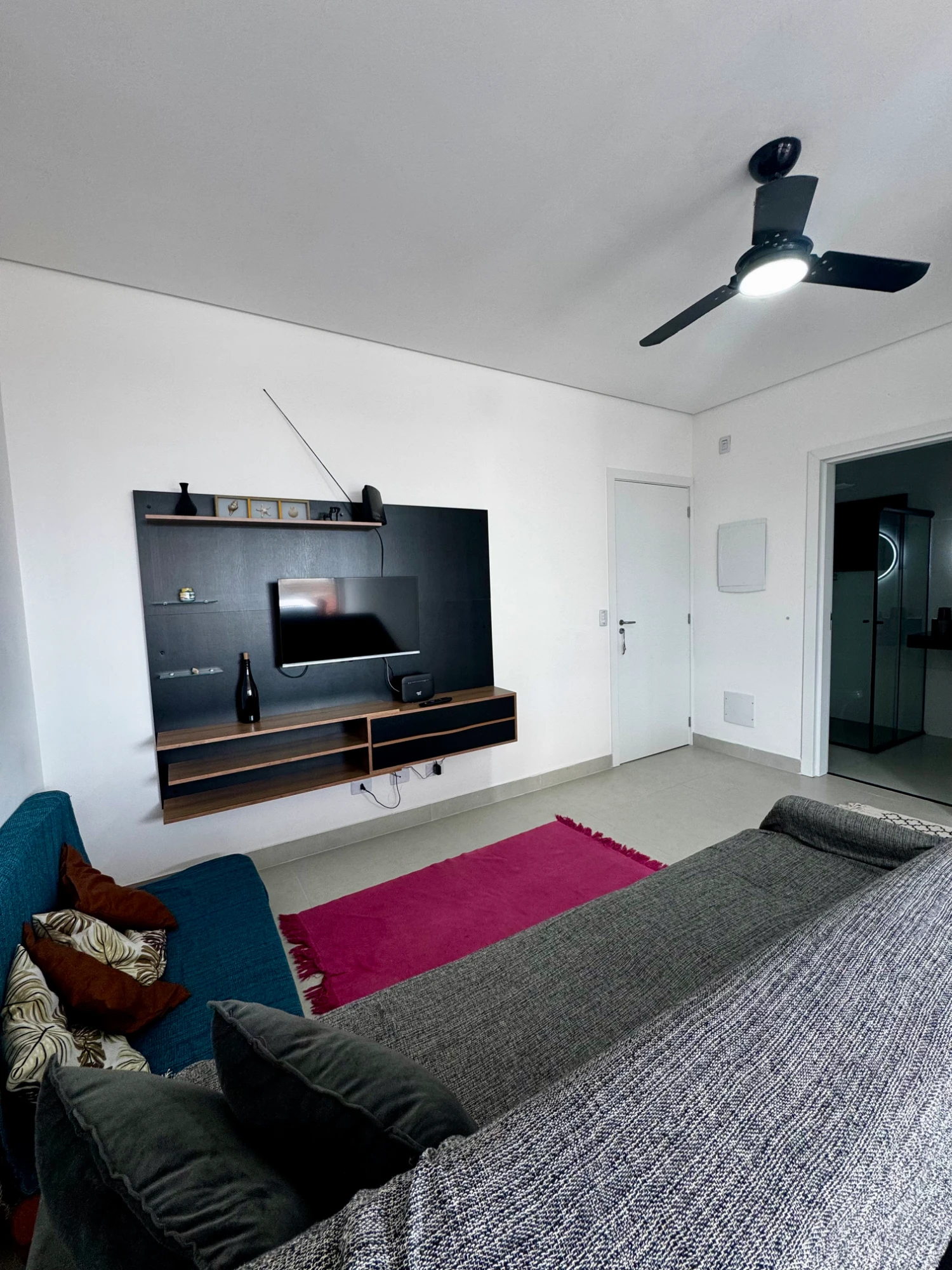 Foto do imóvel: Apartamento com 1 Quarto para Alugar, 55 m² em Jardim dos Sindicatos - Caraguatatuba