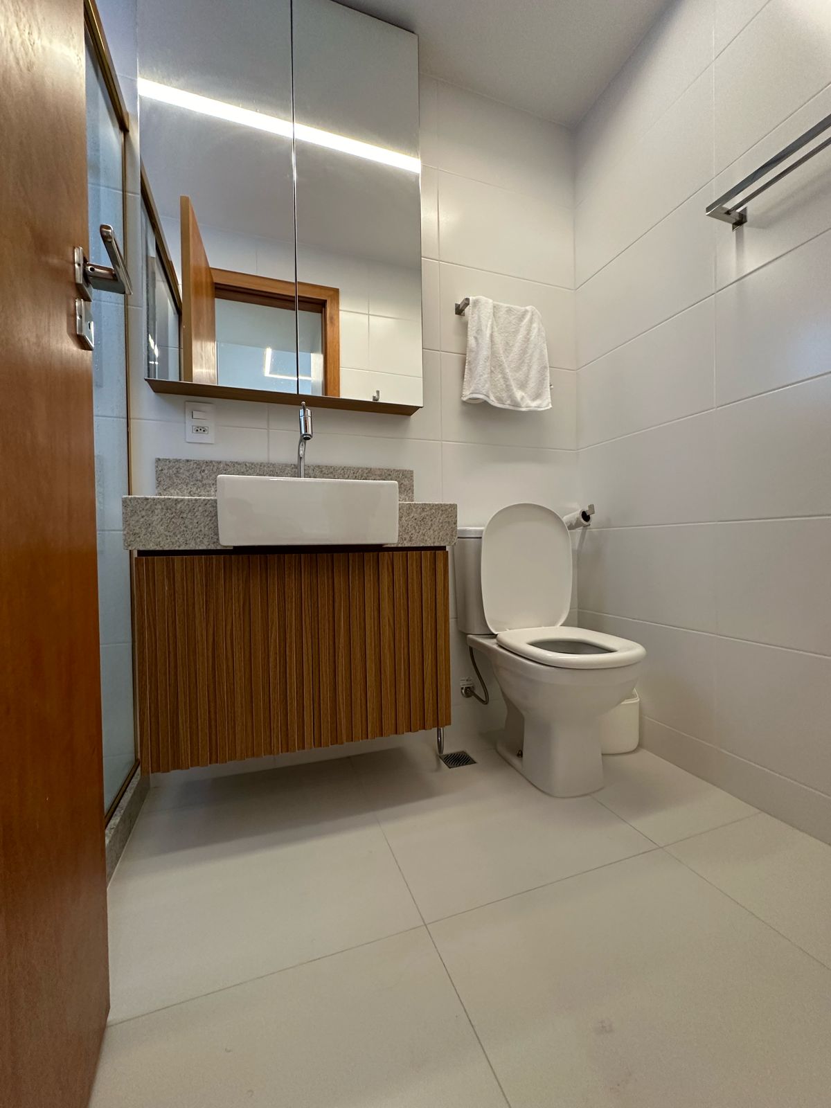 Imagem Apartamento com 3 Quartos à Venda, 98 m²em Praia de Itaparica - Vila Velha