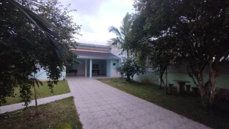 Foto do imóvel: Casa com 3 Quartos à Venda, 141 metros em Cambijú - Itapoá