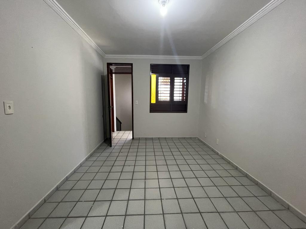 Imagem Casa com 4 Quartos à Venda, 240 m²em Capim Macio - Natal