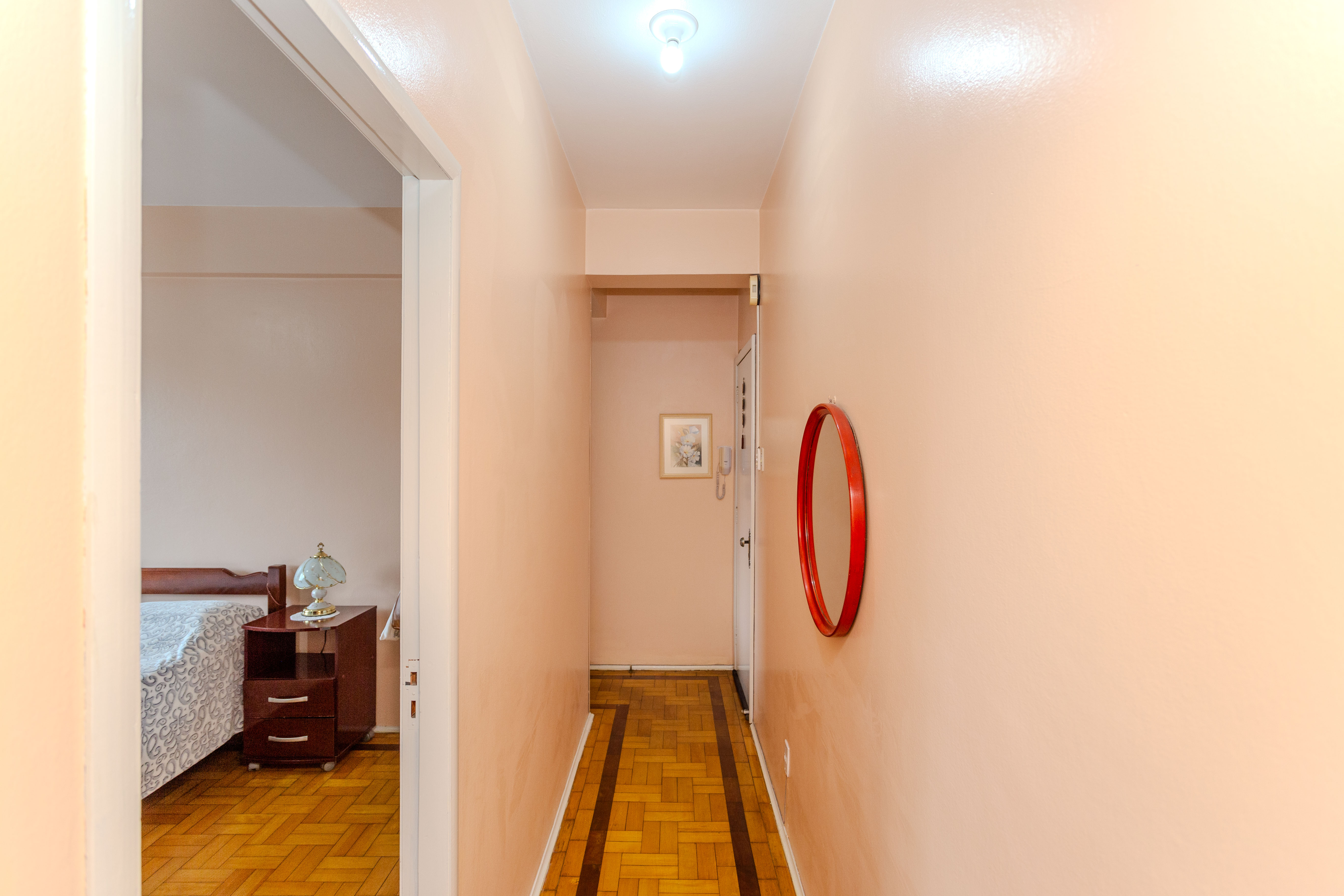 Imagem Apartamento com 2 Quartos à Venda, Locação ou Temporada, 80 m² em Centro - Santa Maria