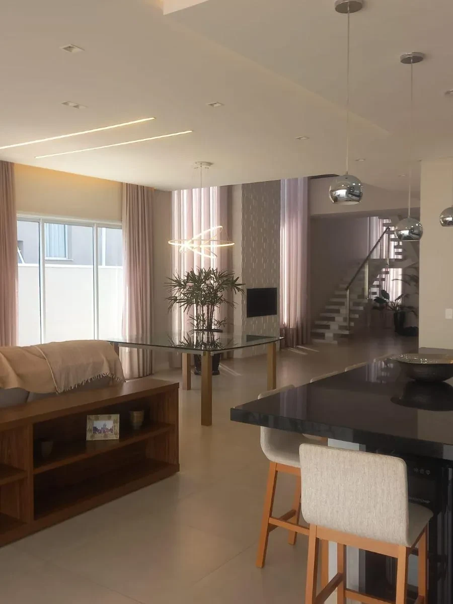 Imagem Casa de Condomínio com 3 Quartos à Venda ou Locação, 300 m² em Mina - Itupeva