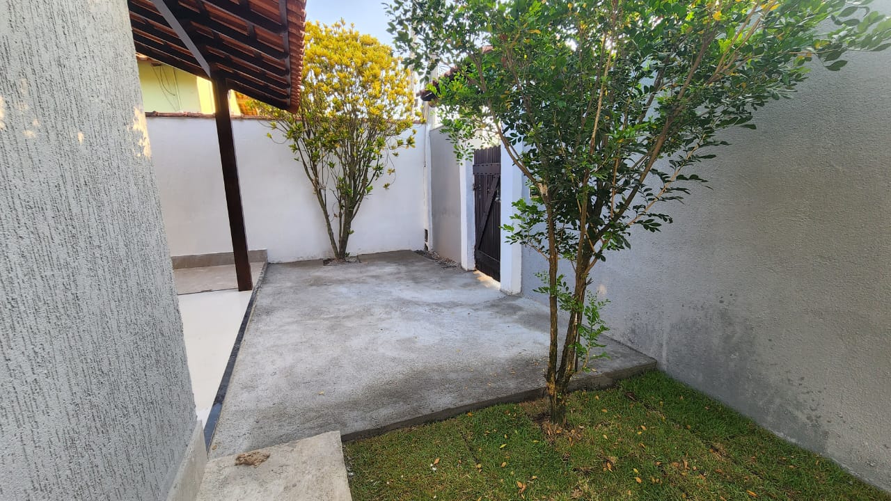 Imagem Casa com 2 Quartos à Venda, 78 m²em Várzea das Moças - Niterói