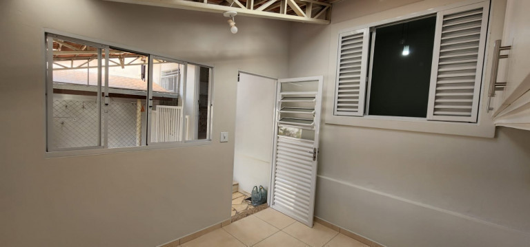 Imagem Casa com 2 Quartos à Venda, 200 m²em Jardim Europa - Carmo do Rio Claro