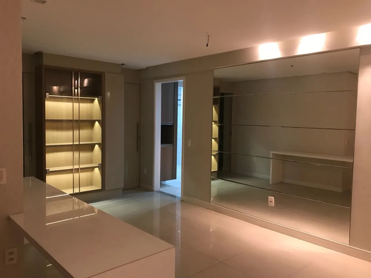 Foto do imóvel: Apartamento com 3 Quartos à Venda, 106 m²em Mucuripe - Fortaleza