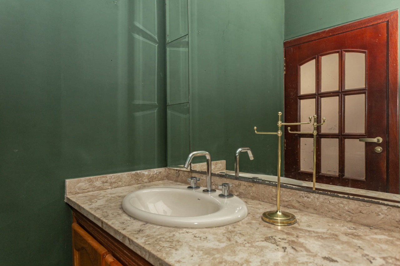 Imagem Casa com 2 Quartos à Venda ou Locação, 237 m² em Cidade Monções - São Paulo