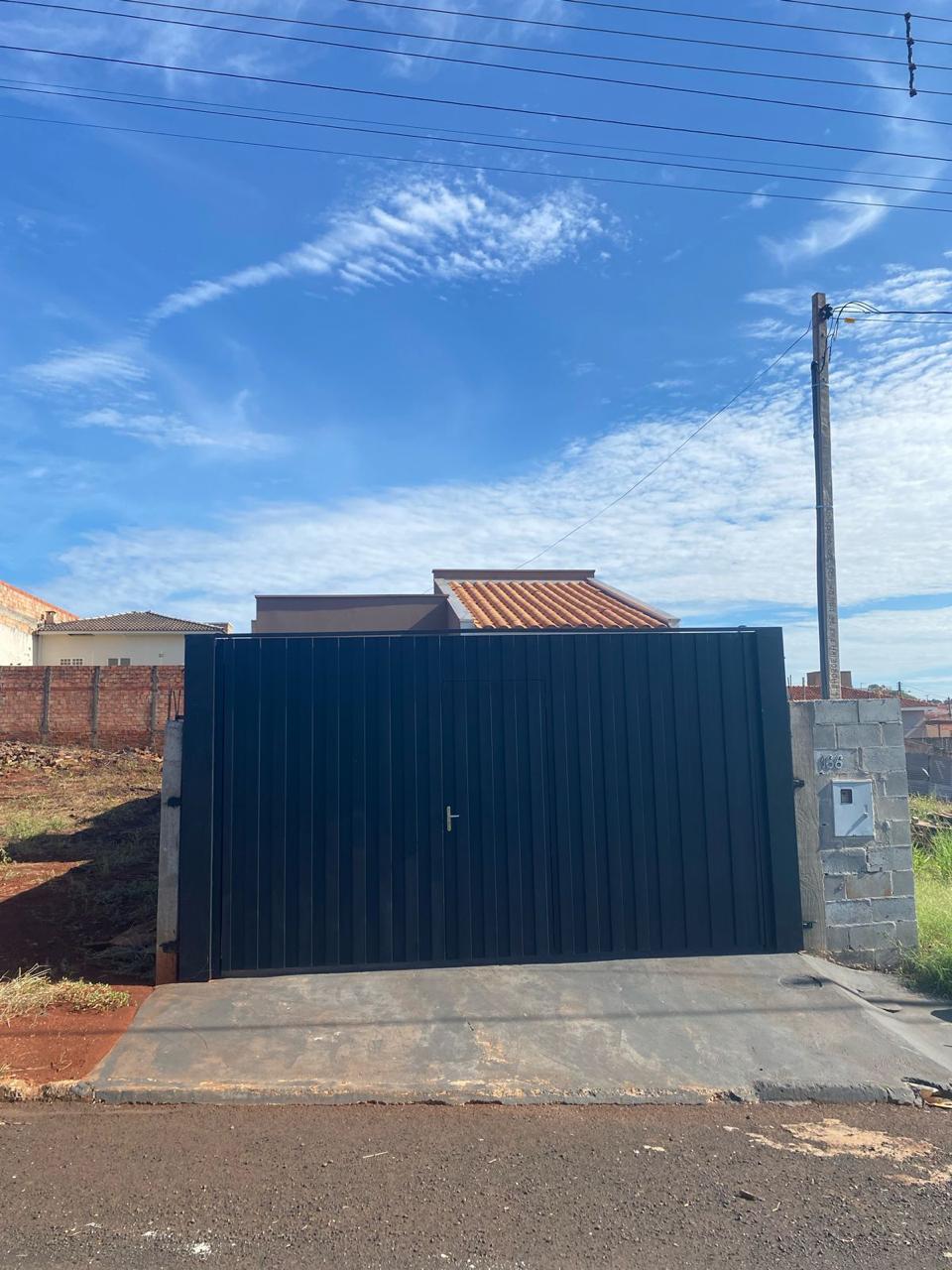 Imagem Casa com 2 Quartos para Alugar, 65 m² em   - Cambará