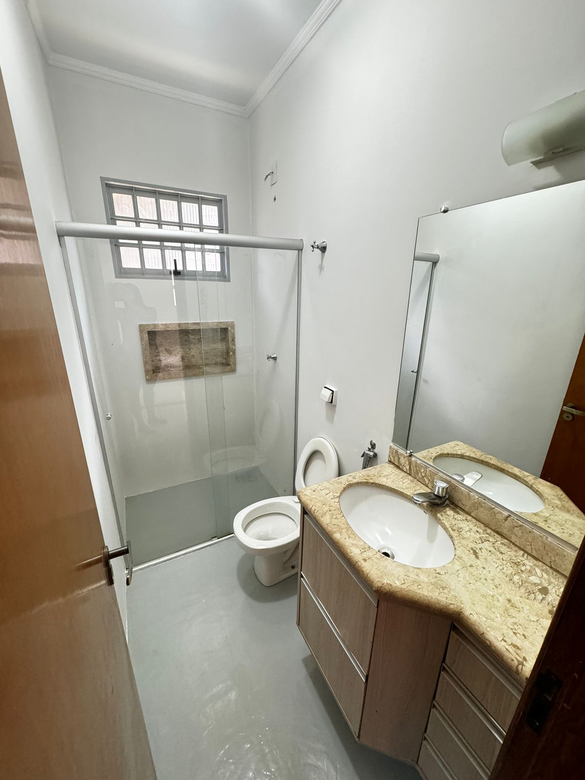 Imagem Casa com 3 Quartos à Venda, 170 m²em Bairro Seminário - Campo Grande