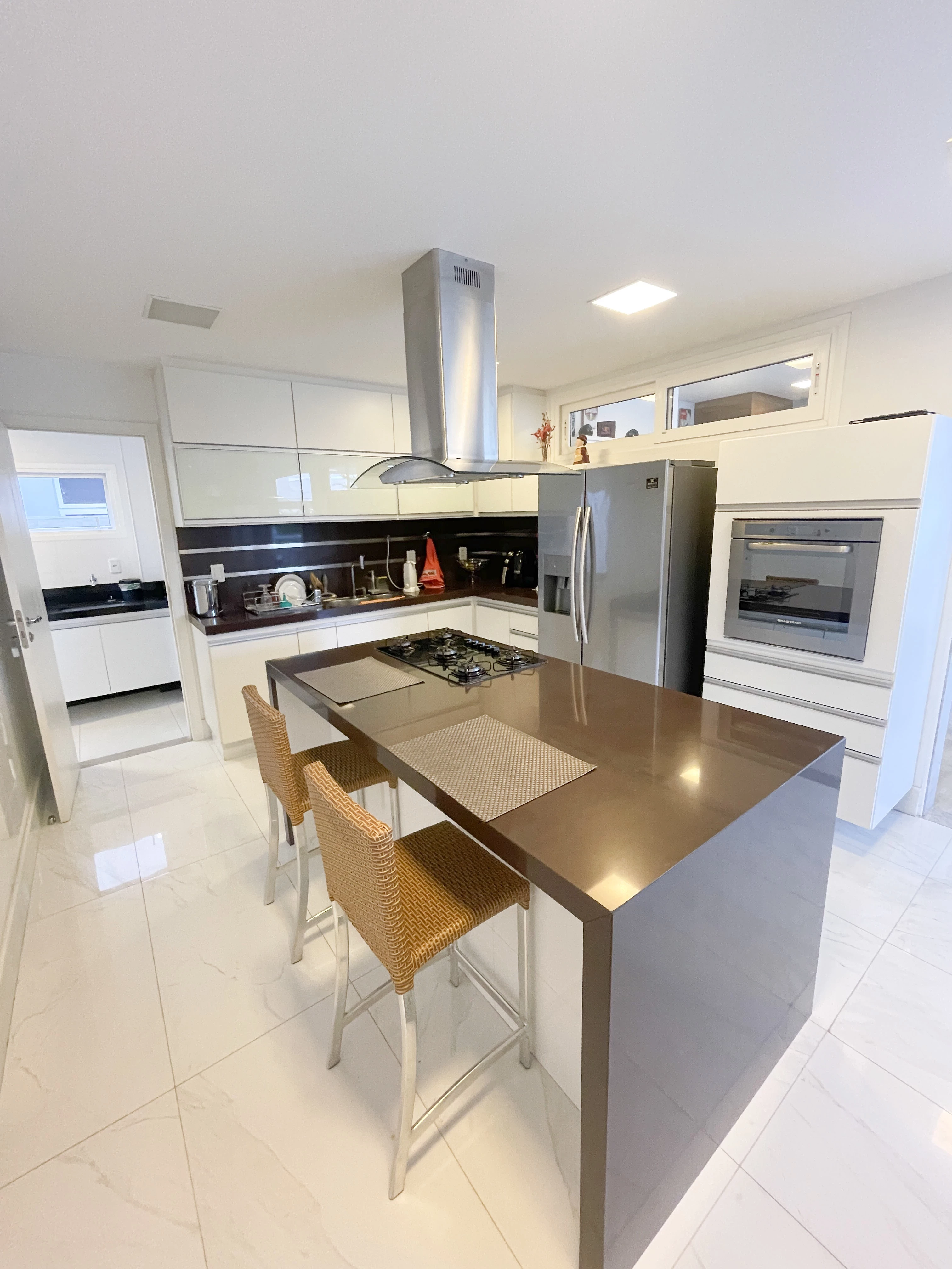 Foto do imóvel: Casa de Condomínio com 4 Quartos à Venda, 350 m² em Jacuhy - Serra