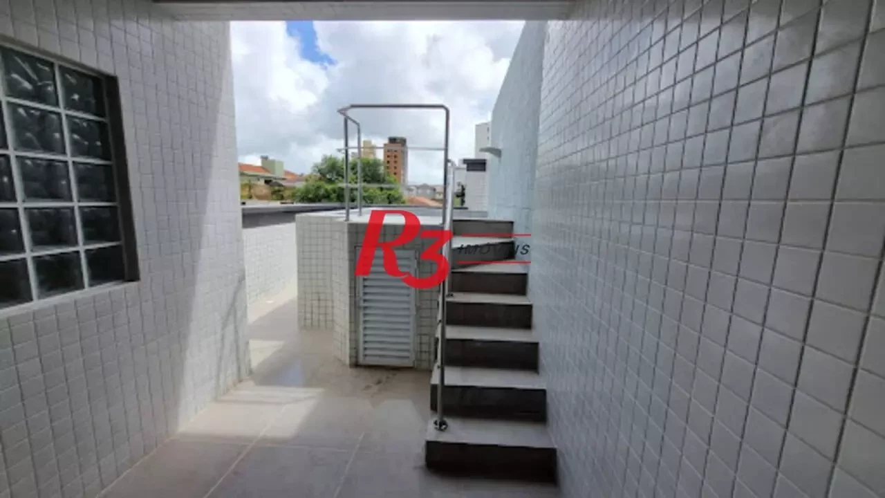 Imagem Casa de Vila com 3 Quartos à Venda, 155 m² em Embaré - Santos