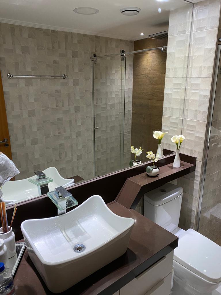 Imagem Apartamento com 2 Quartos à Venda, 51 m²em Utinga - Santo André