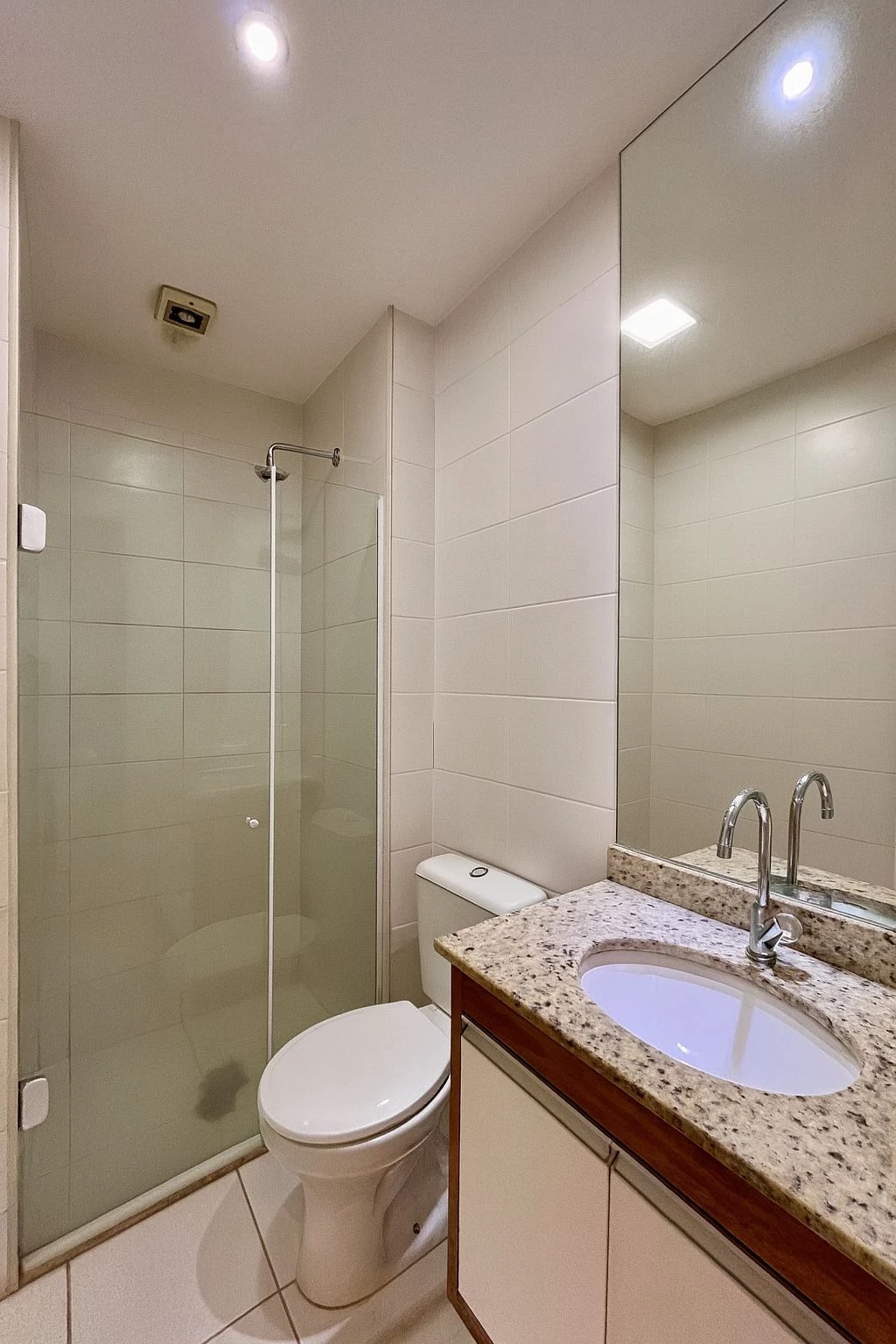 Imagem Apartamento com 2 Quartos à Venda, 77 m² em Ponta da Praia - Santos Imagem Apartamento com 2 Quartos à Venda, 77 m² em Ponta da Praia - Santos