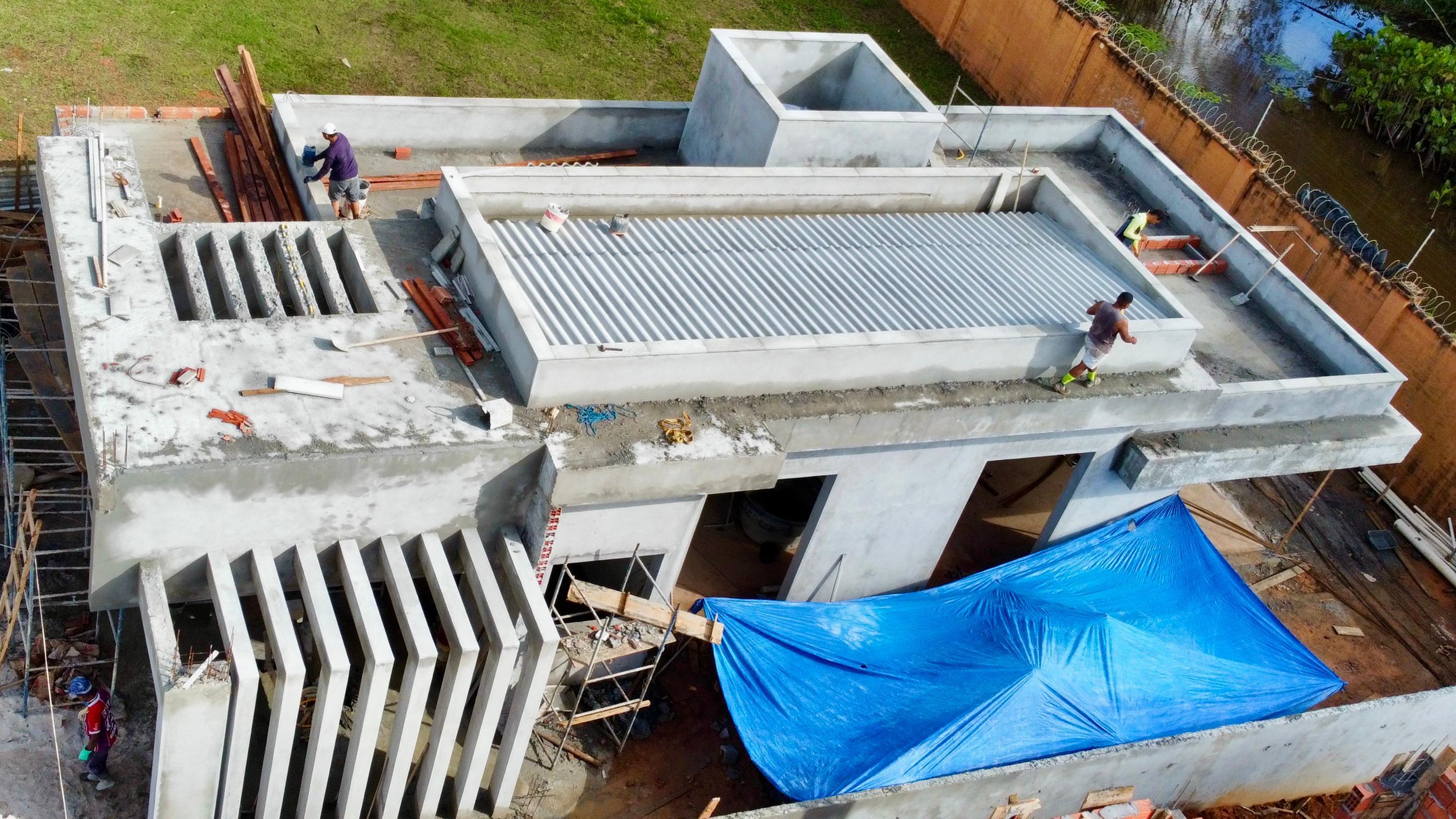 Imagem Casa de Condomínio com 4 Quartos à Venda, 158 m²em Alphaville (abrantes) - Camaçari