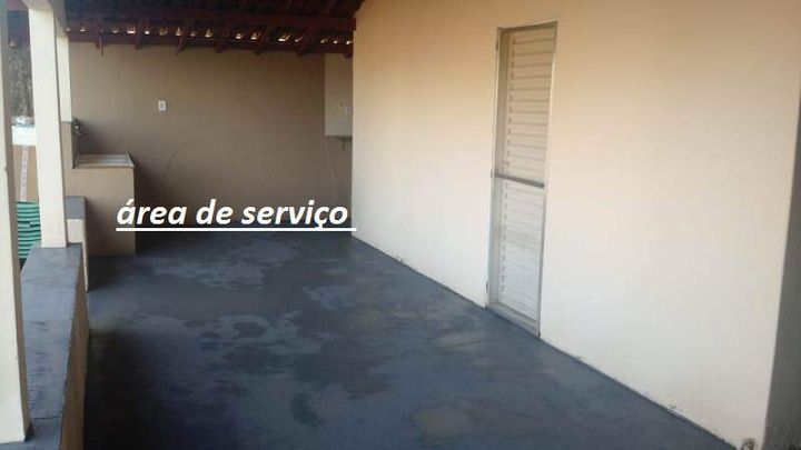Imagem Casa com 2 Quartos à Venda, 170 m² em Caldas Novas