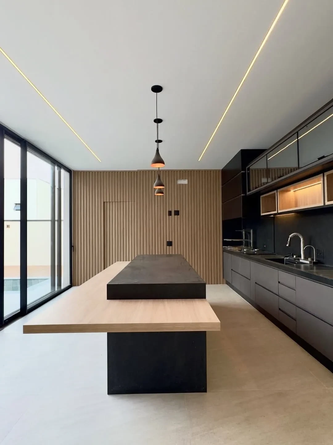 Imagem Casa de Condomínio com 3 Quartos à Venda, 314 m² em Swiss Park - Campinas