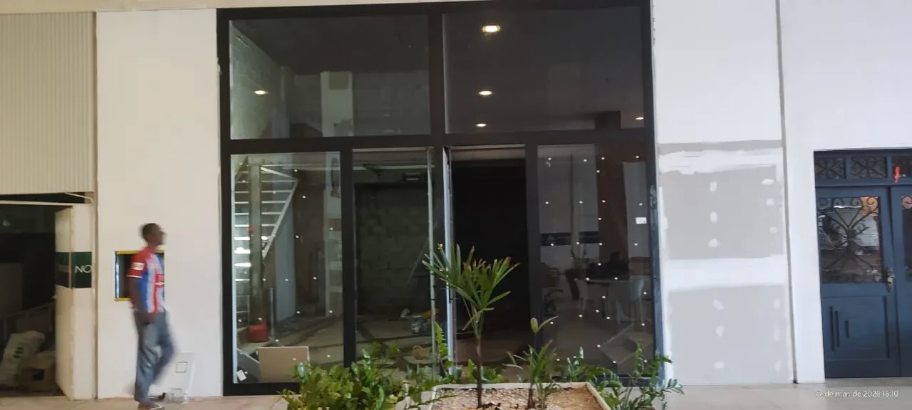 Loja para Alugar, 48 m² em Centro - Lauro de Freitas