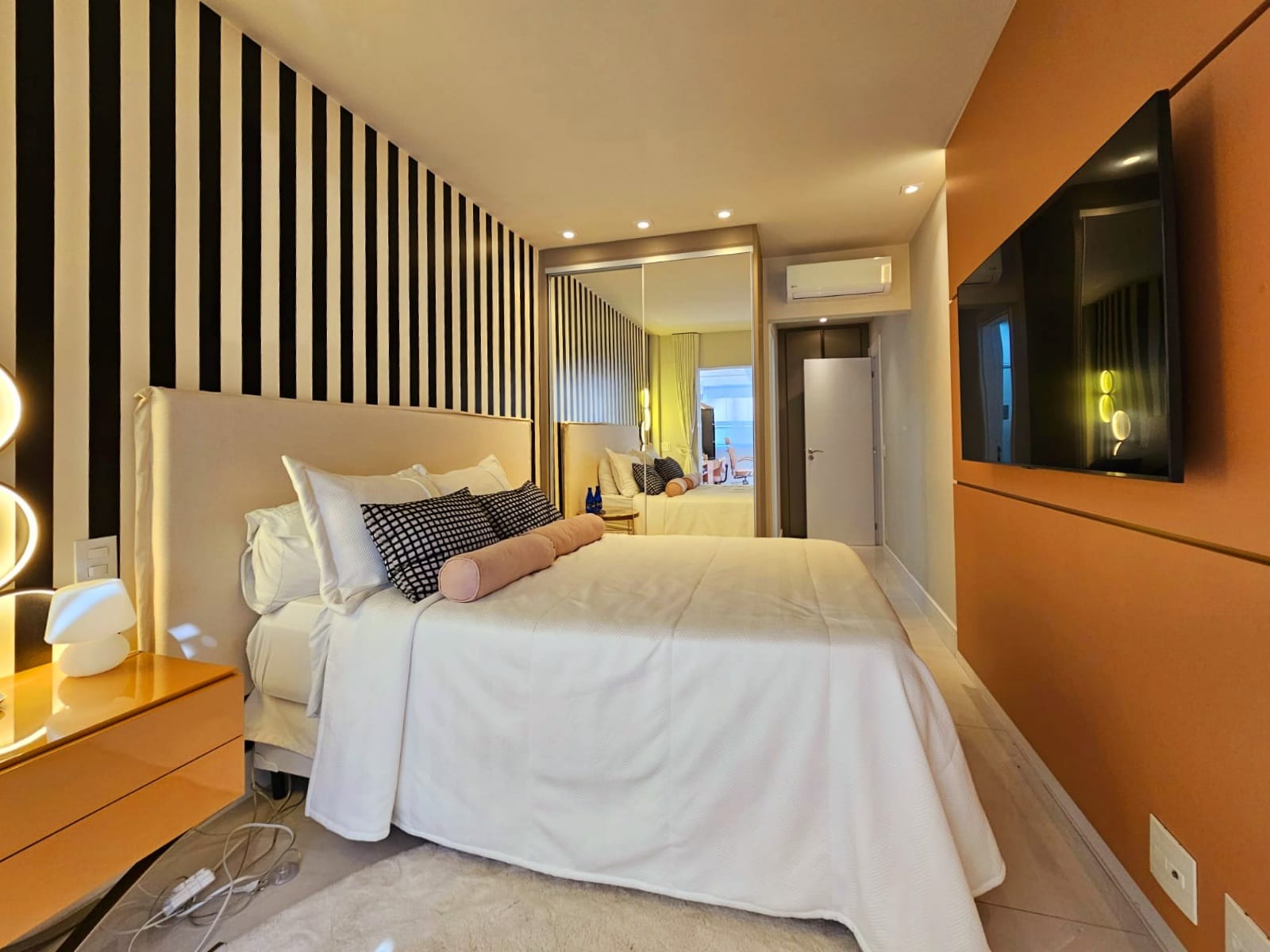 Foto do imóvel: Apartamento com 4 Quartos à Venda, 300 m² em Boqueirão - Santos