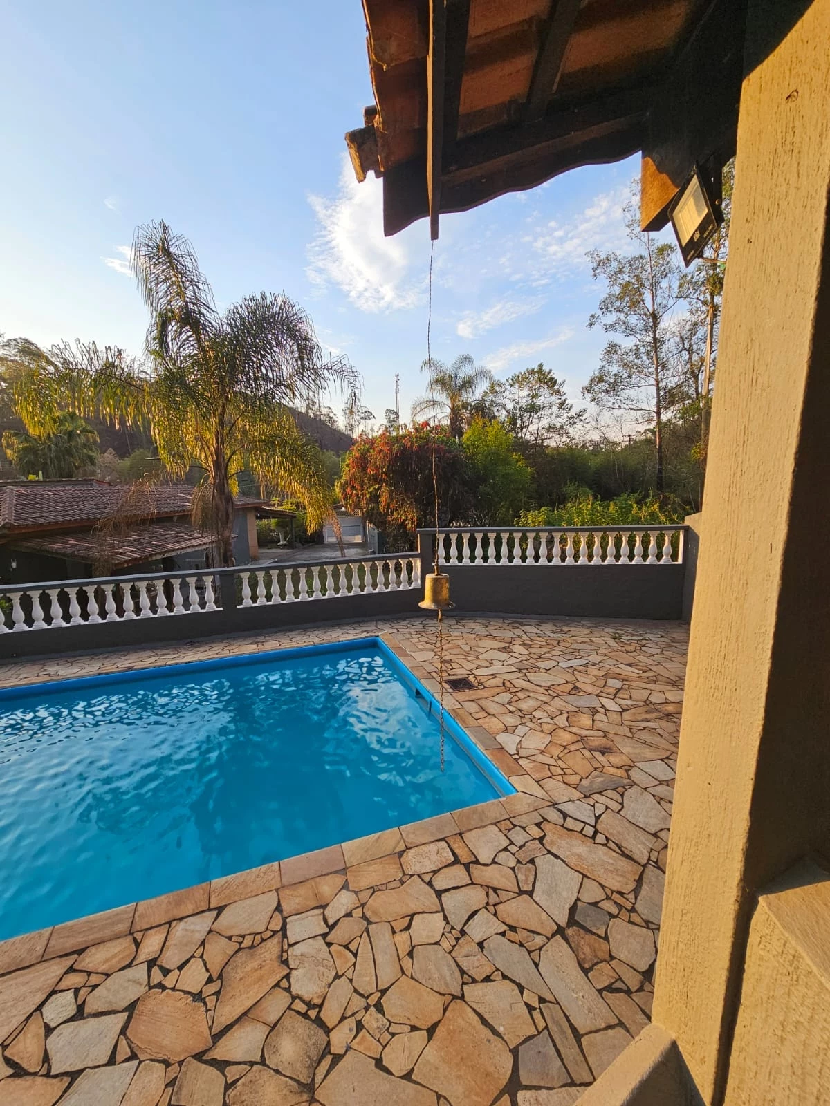 Imagem Chácara com 3 Quartos à Venda, 300 m² em Jundiaizinho (Terra Preta) - Mairiporã