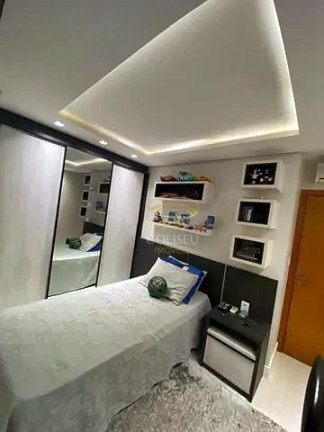 Imagem Apartamento com 3 Quartos à Venda, 74 m² em Zona 01 - Maringá