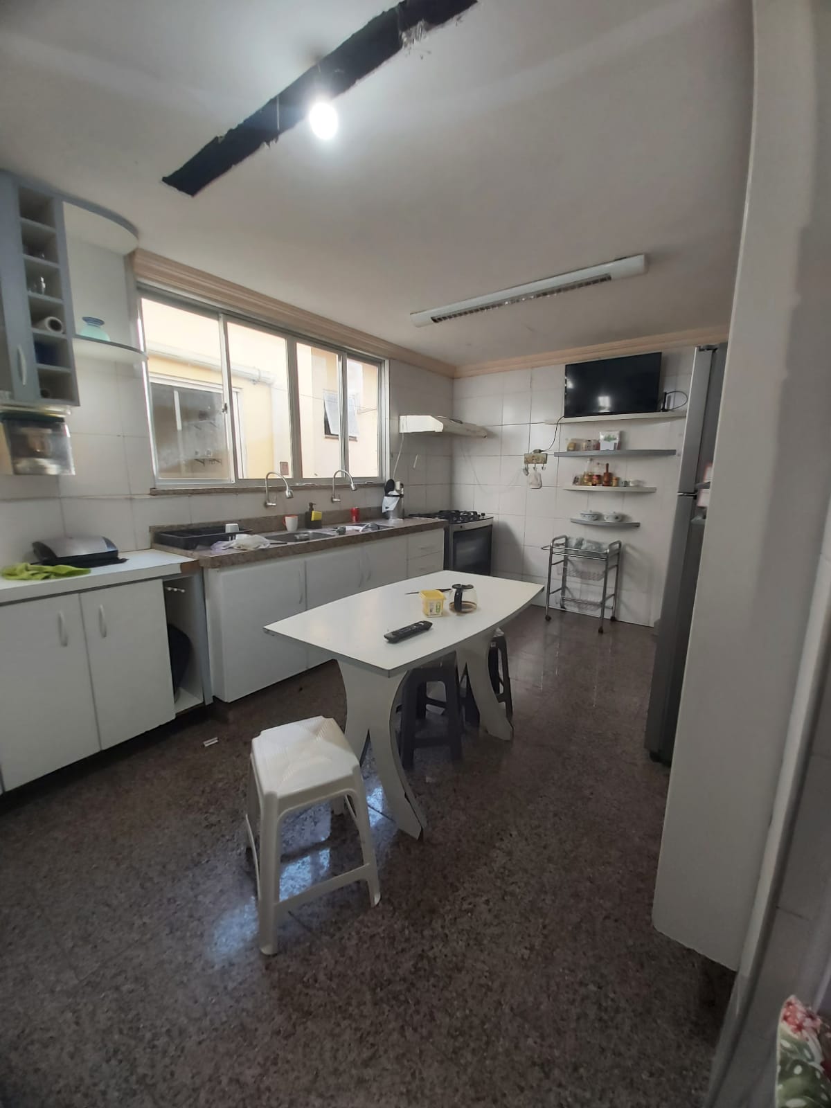 Imagem Casa com 3 Quartos à Venda, 762 m² em Sapiranga-Coité - Fortaleza