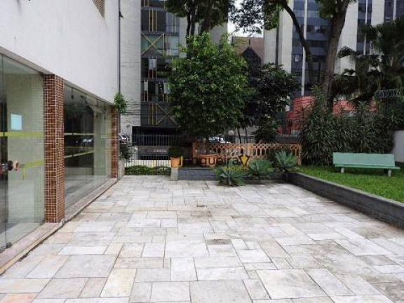 Apartamento com 1 Quarto à Venda,  em Cidade Monções - São Paulo