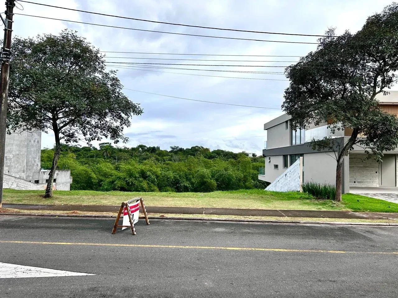 Terreno em Condomínio à Venda, 385 m² em Alphaville (Abrantes) - Camaçari